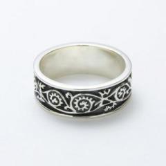 GARNI / ガルニ　Vine Pattern Ring Light